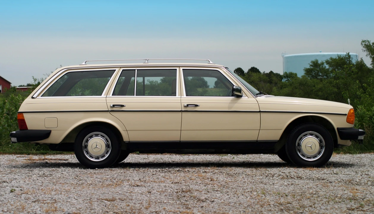 1982 Mercedes-Benz W123 Wagon (S123) - Image 4 of 31