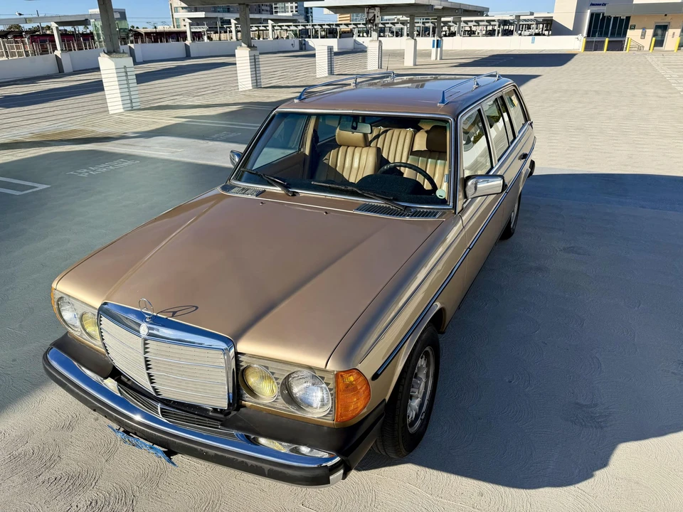 1982 Mercedes-Benz W123 Wagon (S123) - Image 25 of 31
