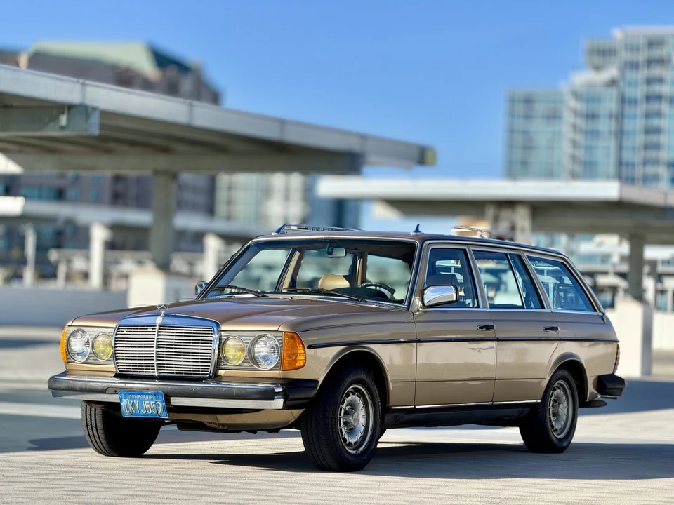 1982 Mercedes-Benz W123 Wagon (S123) - Image 5 of 31