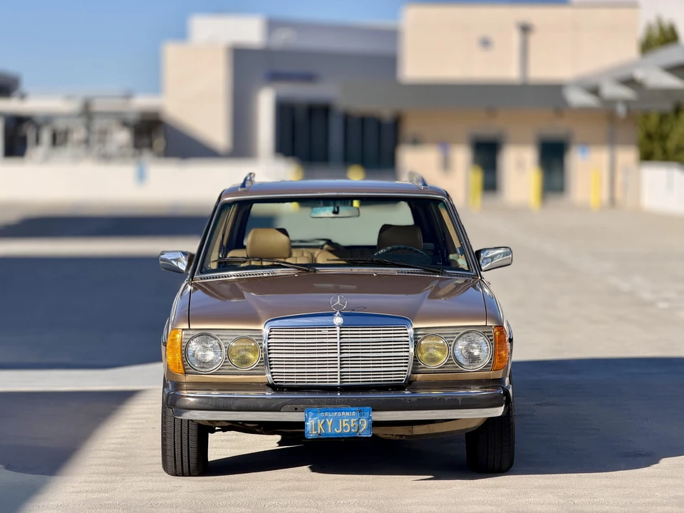 1982 Mercedes-Benz W123 Wagon (S123) - Image 23 of 31