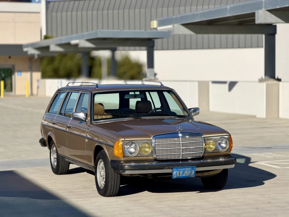 1982 Mercedes-Benz W123 Wagon (S123) - Image 22 of 31