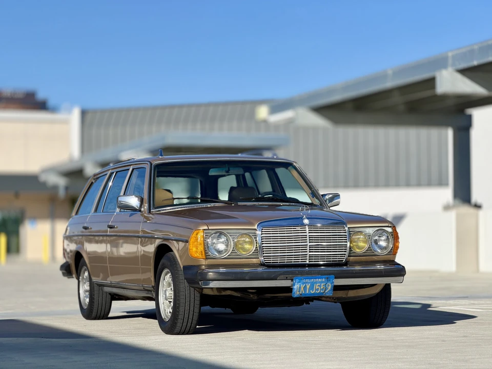 1982 Mercedes-Benz W123 Wagon (S123) - Image 20 of 31