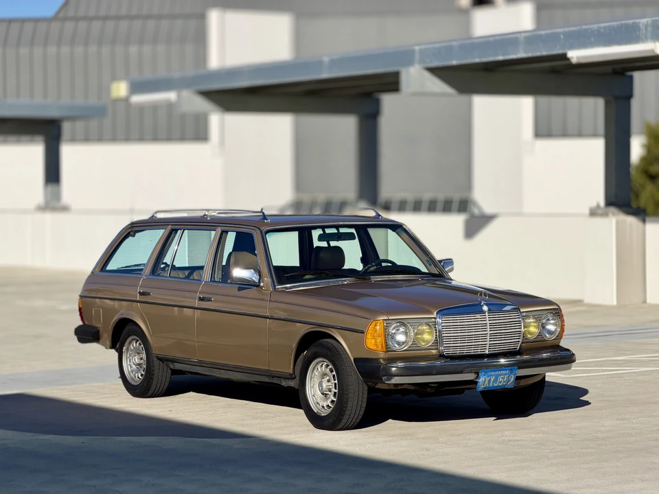 1982 Mercedes-Benz W123 Wagon (S123) - Image 19 of 31