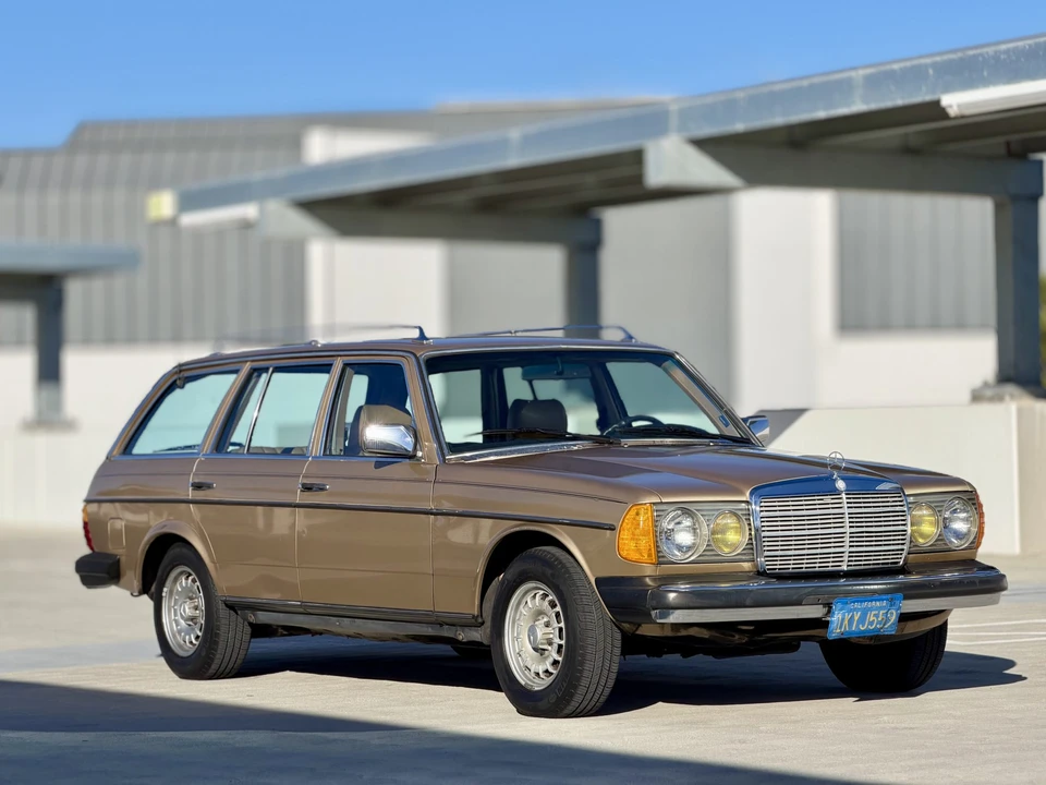 1982 Mercedes-Benz W123 Wagon (S123) - Image 18 of 31