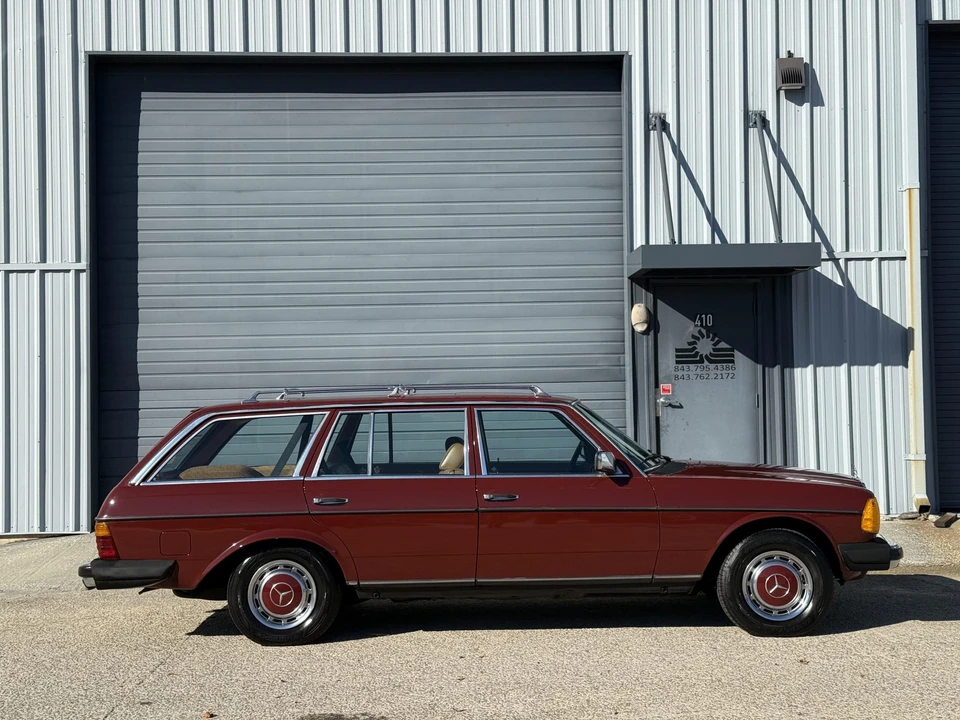 1982 Mercedes-Benz W123 Wagon (S123) - Image 12 of 31