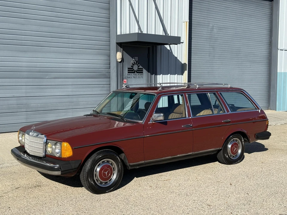 1982 Mercedes-Benz W123 Wagon (S123) - Image 6 of 31