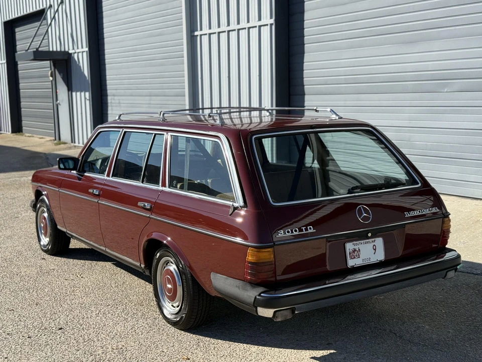 1982 Mercedes-Benz W123 Wagon (S123) - Image 10 of 31