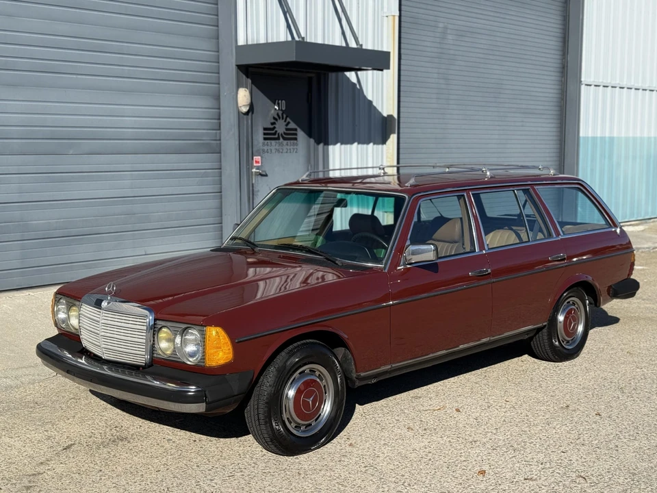1982 Mercedes-Benz W123 Wagon (S123) - Image 4 of 31