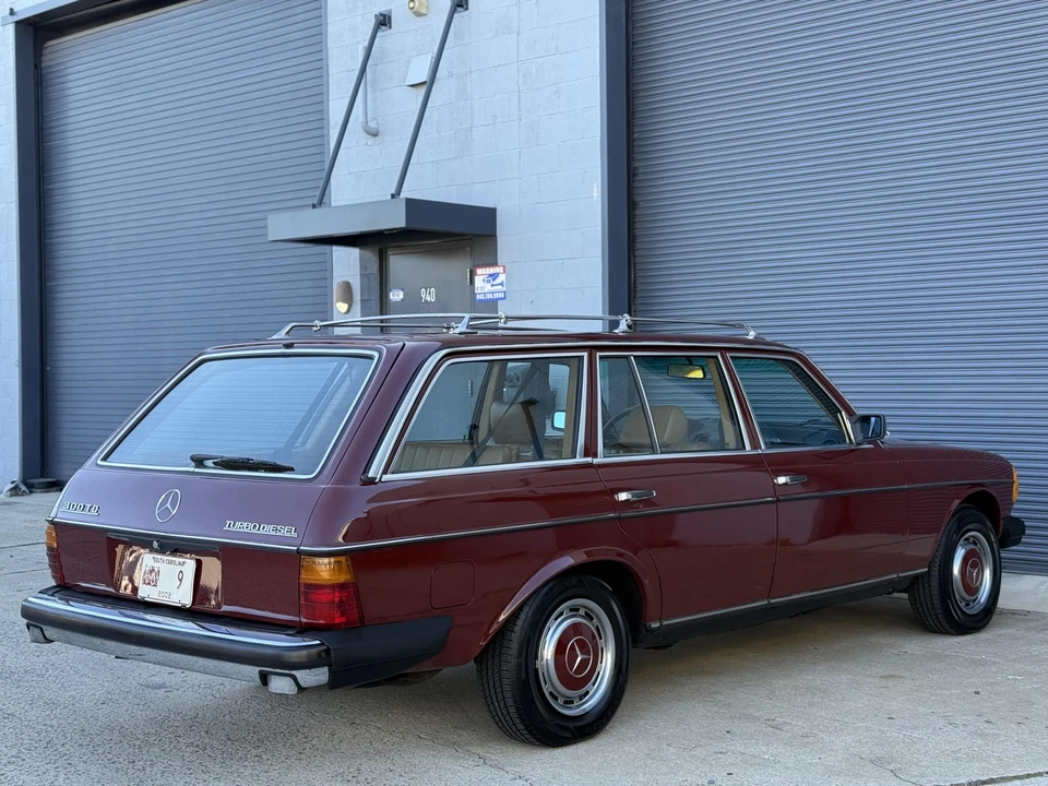1982 Mercedes-Benz W123 Wagon (S123) - Image 22 of 31