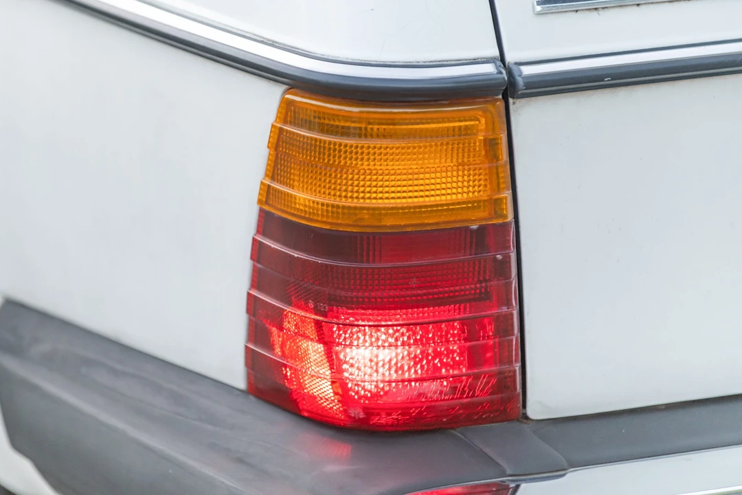 1982 Mercedes-Benz W123 Wagon (S123) - Image 17 of 31