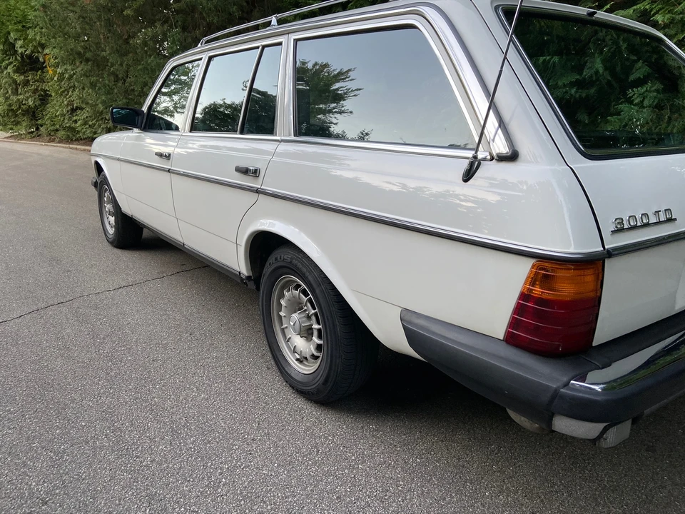1982 Mercedes-Benz W123 Wagon (S123) - Image 26 of 31