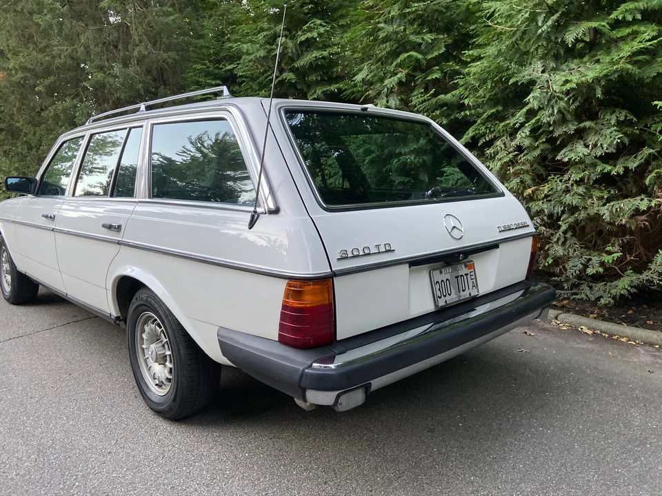 1982 Mercedes-Benz W123 Wagon (S123) - Image 29 of 31