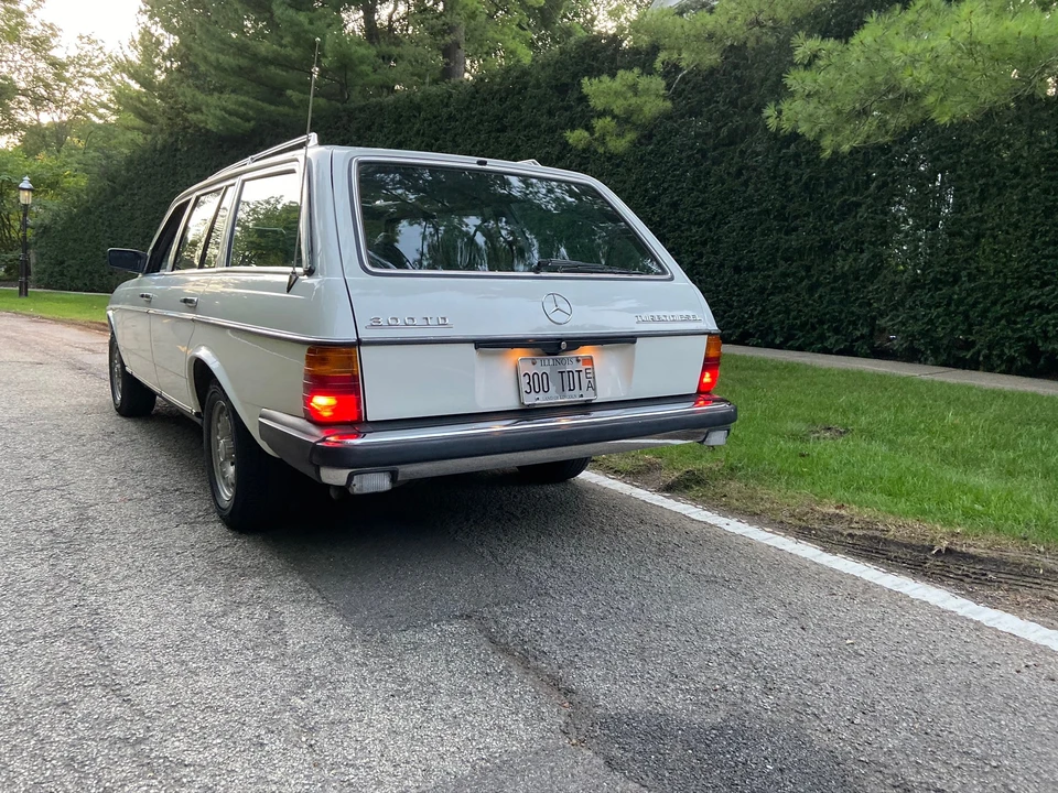 1982 Mercedes-Benz W123 Wagon (S123) - Image 6 of 31
