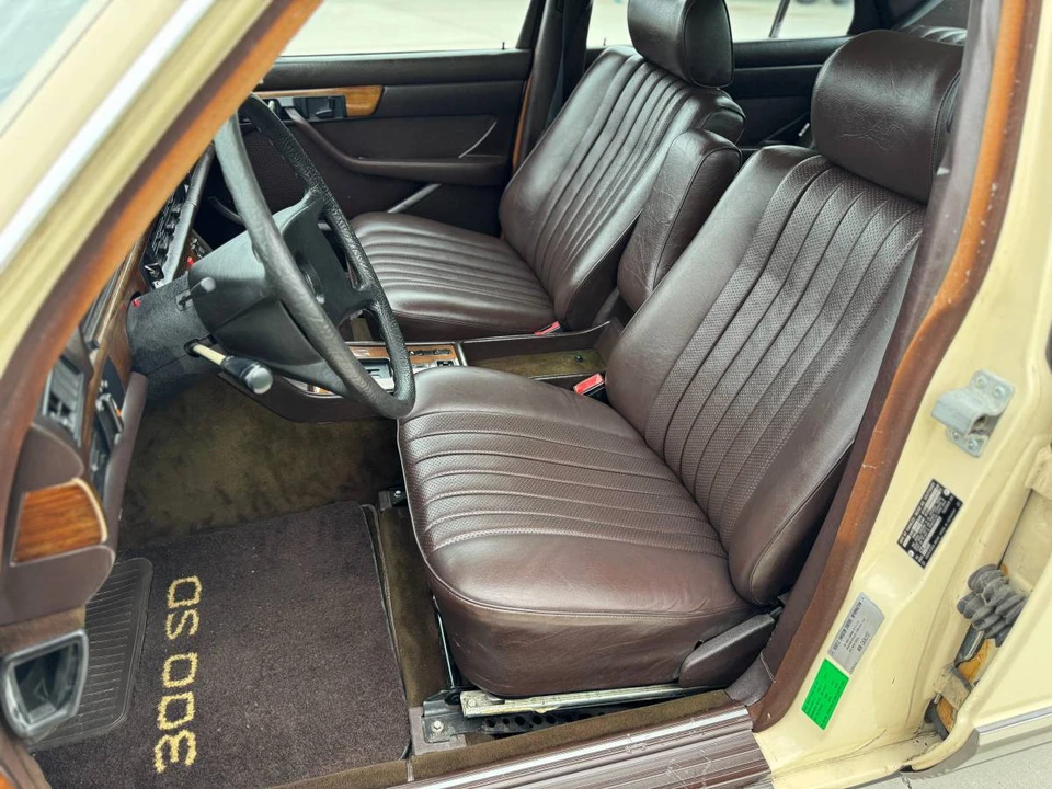 1982 Mercedes-Benz W201 190 - Image 15 of 24