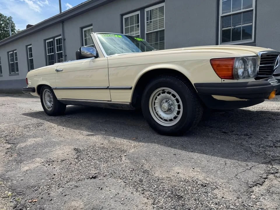 1982 Mercedes-Benz 190E - Image 10 of 10