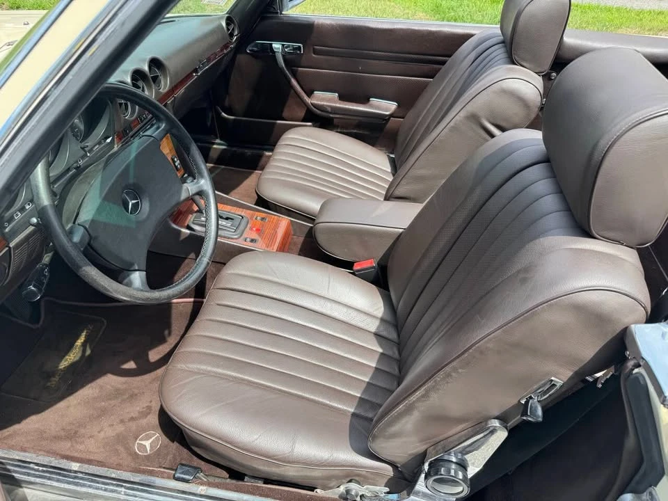 1982 Mercedes-Benz 190E - Image 9 of 10