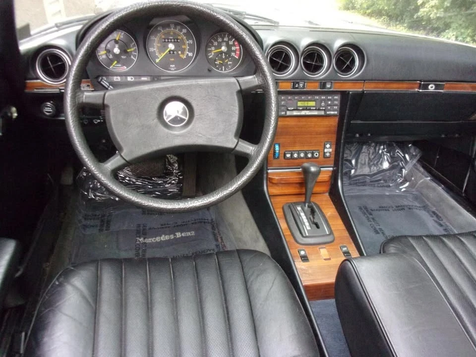 1982 Mercedes-Benz 190E - Image 18 of 20