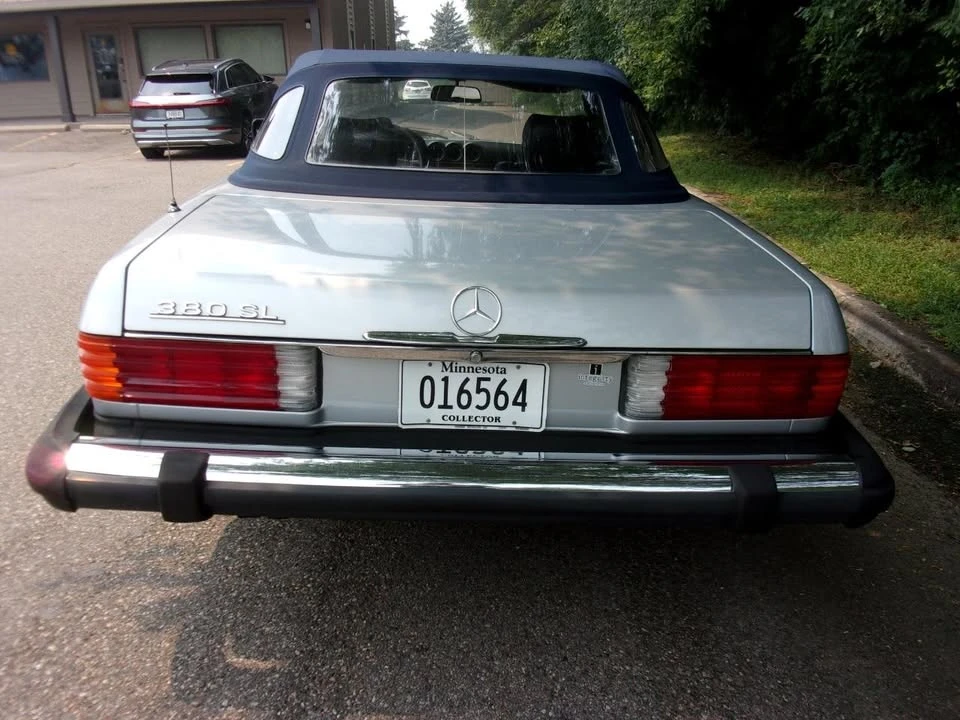 1982 Mercedes-Benz 190E - Image 8 of 20