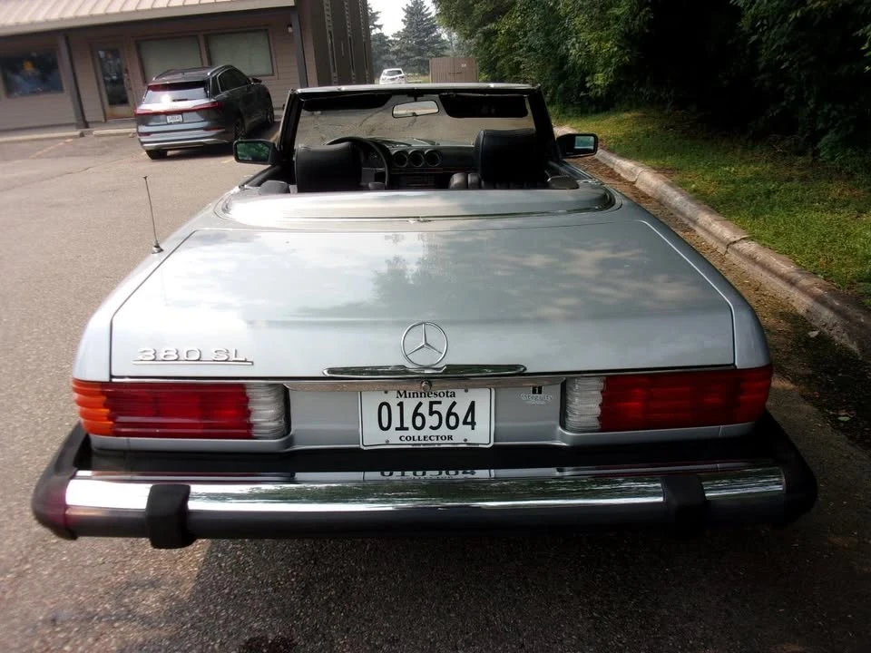 1982 Mercedes-Benz 190E - Image 7 of 20