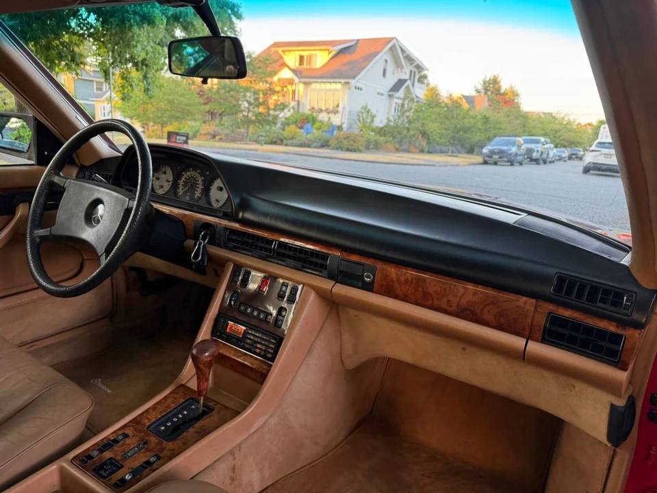 1982 Mercedes-Benz C126 S-Class Coupe - Image 10 of 24