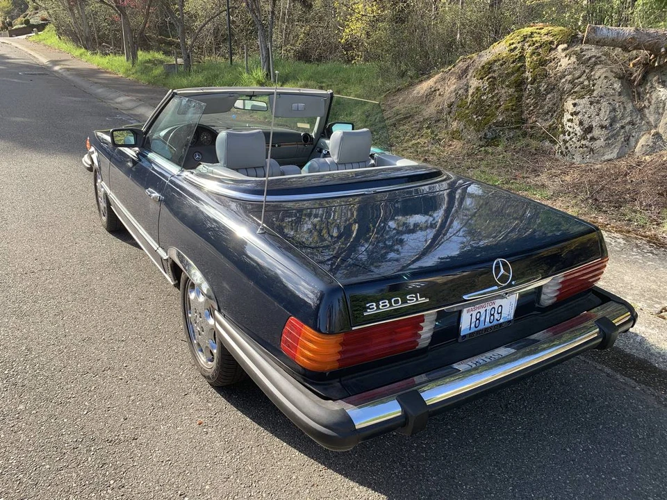 1982 Mercedes-Benz R107 SL-Class - Image 3 of 22