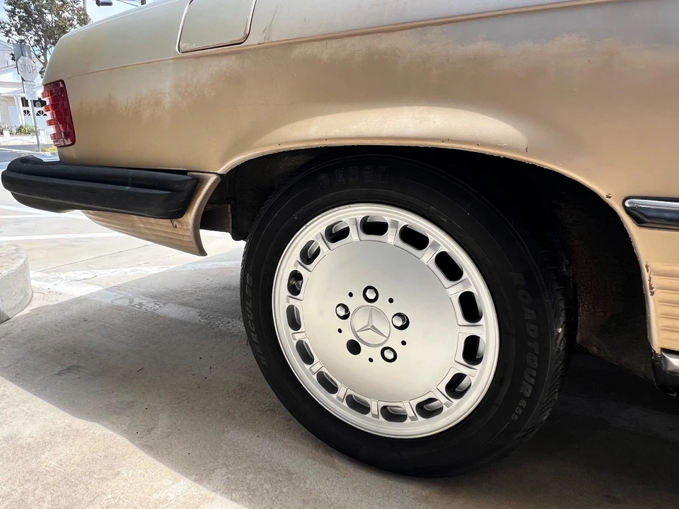 1982 Mercedes-Benz R107 SL-Class - Image 10 of 21