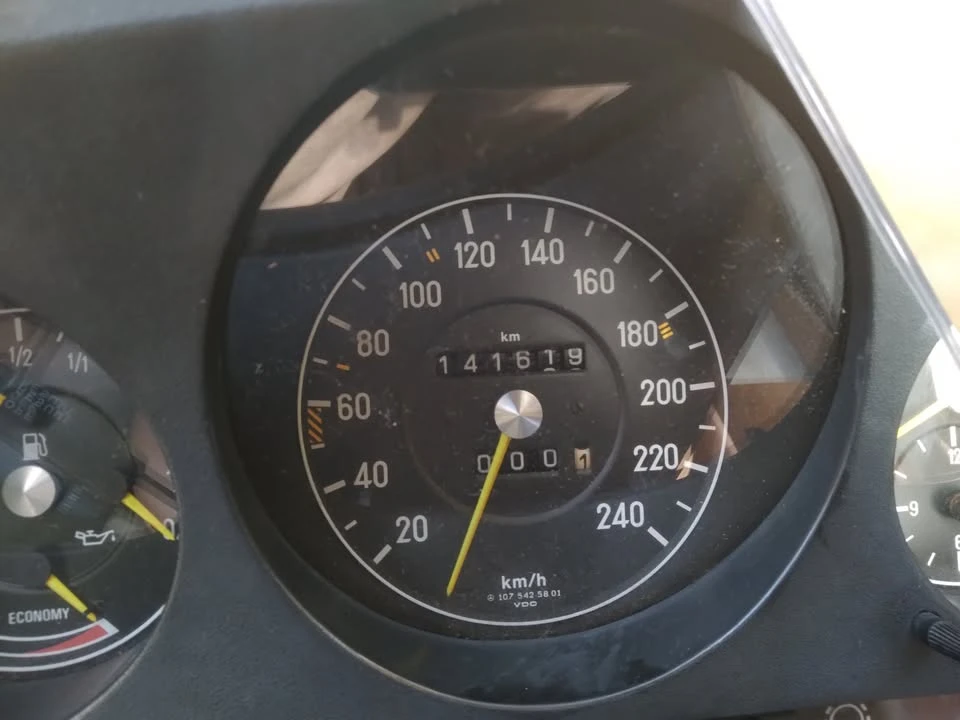1982 Mercedes-Benz R107 SL-Class - Image 17 of 18
