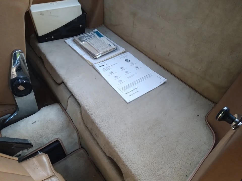 1982 Mercedes-Benz R107 SL-Class - Image 8 of 18
