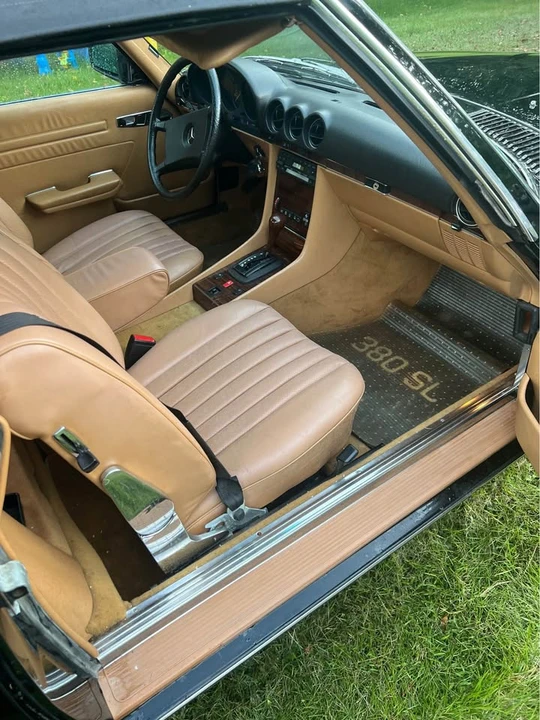 1982 Mercedes-Benz R107 SL-Class - Image 8 of 10
