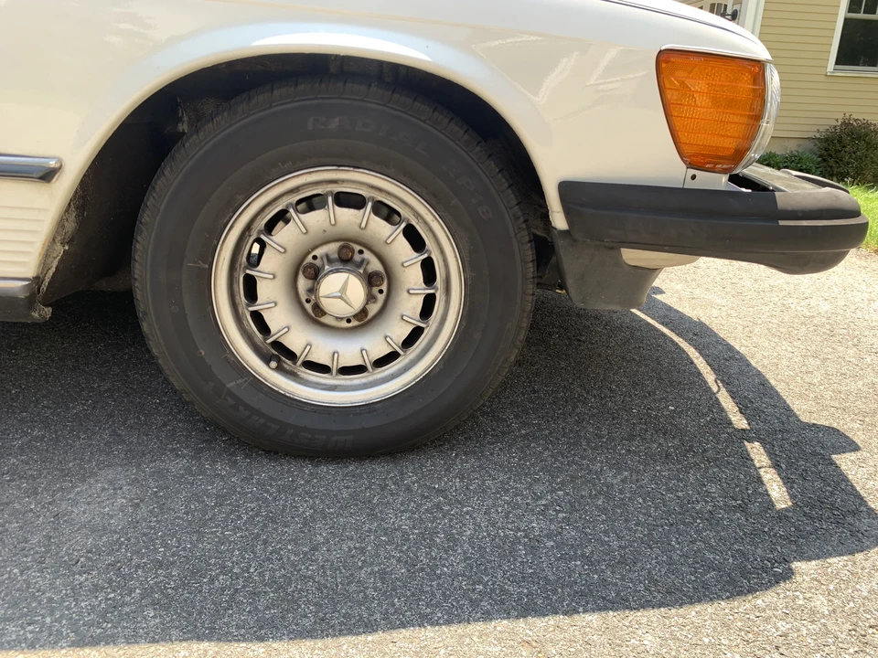 1982 Mercedes-Benz R107 SL-Class - Image 28 of 31