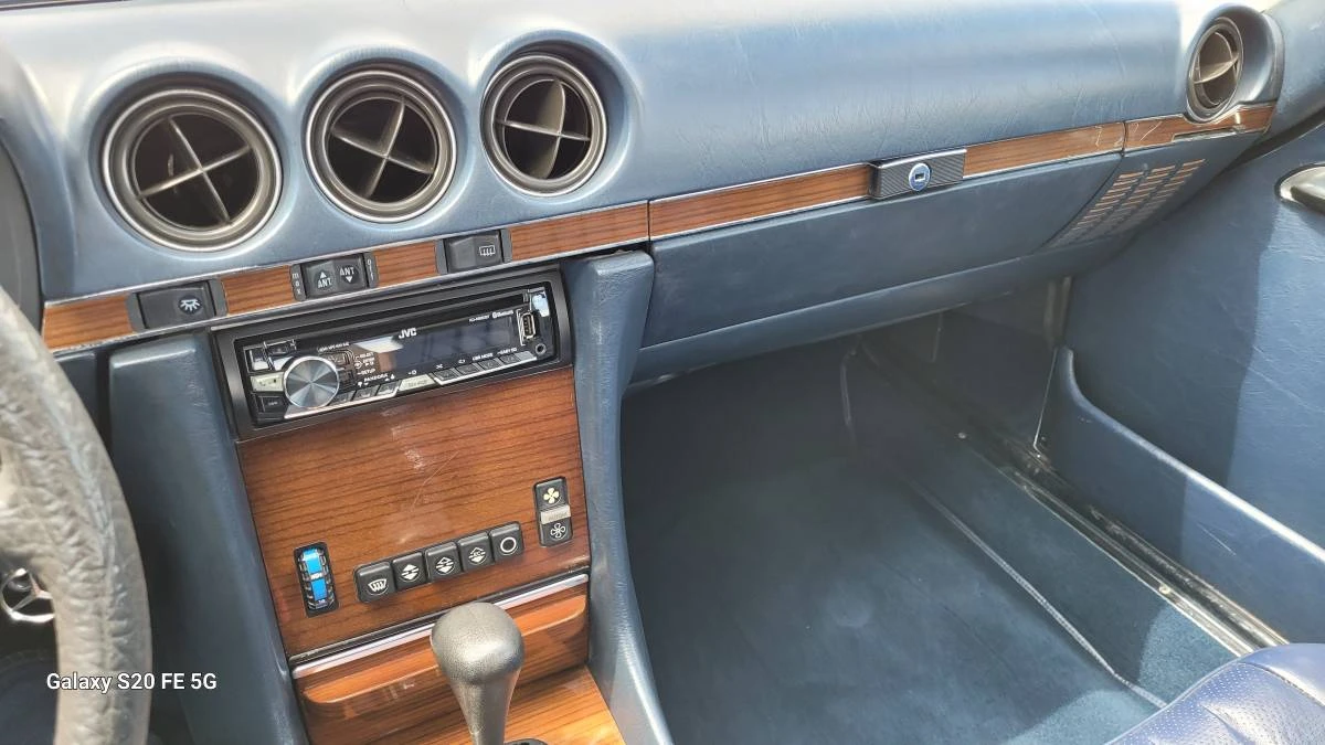 1982 Mercedes-Benz R107 SL-Class - Image 9 of 24