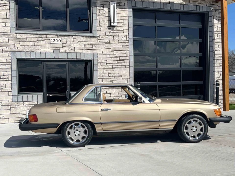 1982 Mercedes-Benz R107 SL-Class - Image 25 of 31