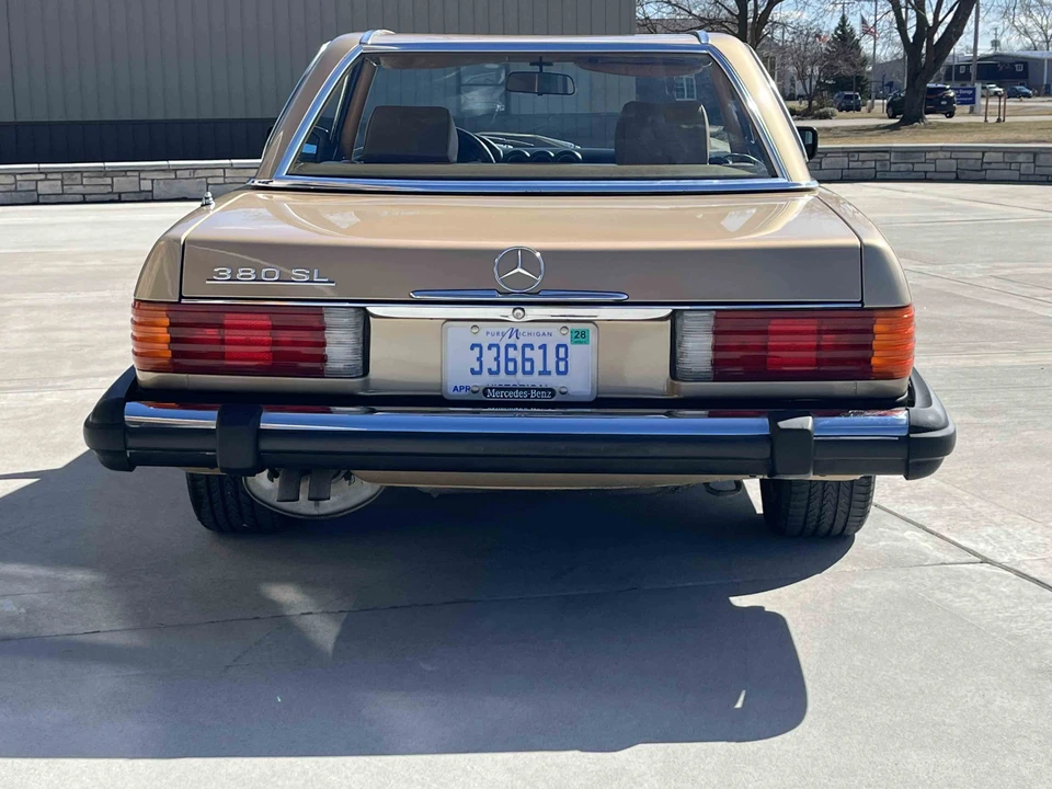 1982 Mercedes-Benz R107 SL-Class - Image 27 of 31