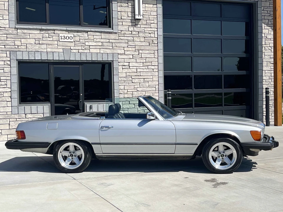 1982 Mercedes-Benz R107 SL-Class - Image 11 of 31