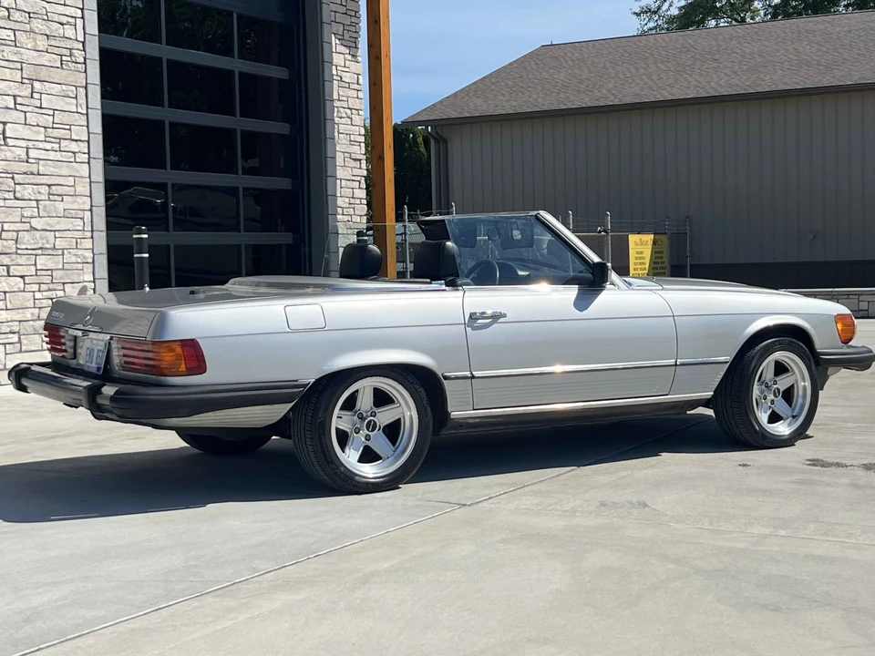 1982 Mercedes-Benz R107 SL-Class - Image 12 of 31