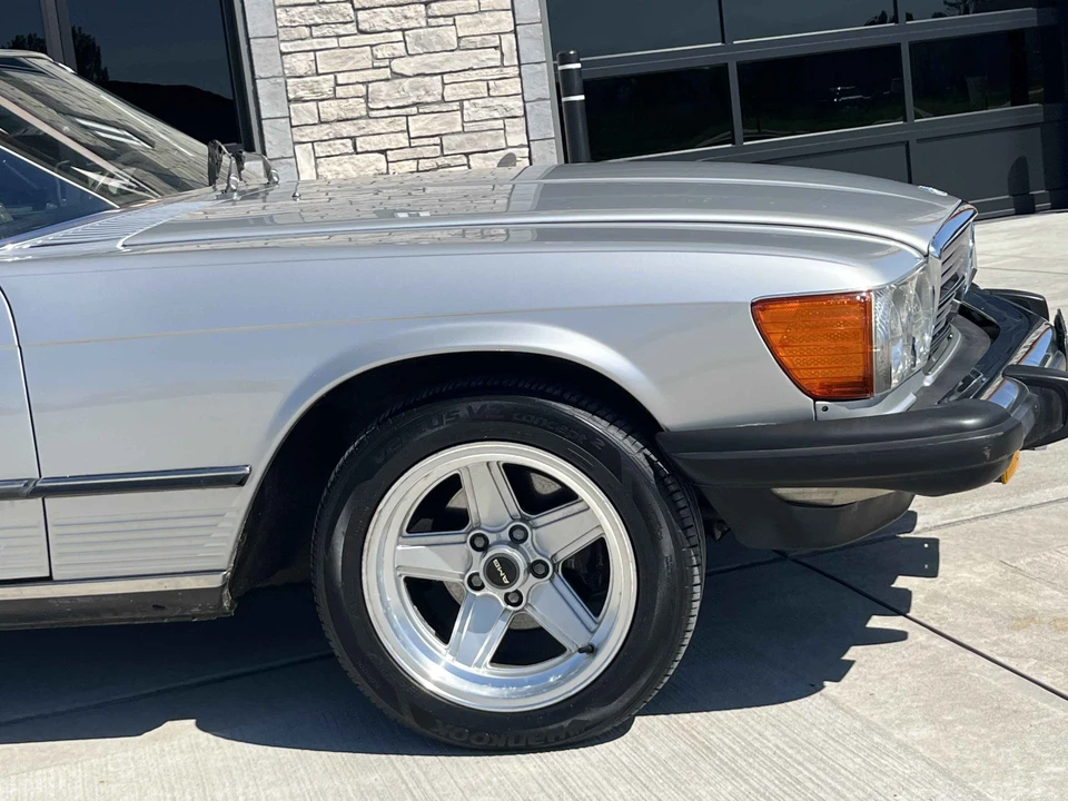 1982 Mercedes-Benz R107 SL-Class - Image 18 of 31