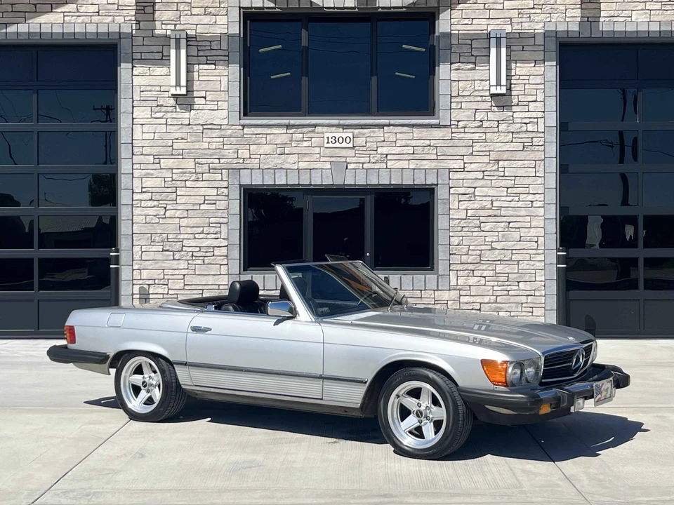 1982 Mercedes-Benz R107 SL-Class - Image 2 of 31