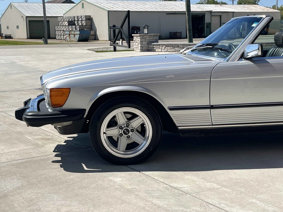 1982 Mercedes-Benz R107 SL-Class - Image 23 of 31