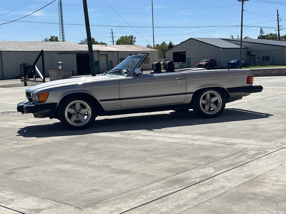 1982 Mercedes-Benz R107 SL-Class - Image 7 of 31