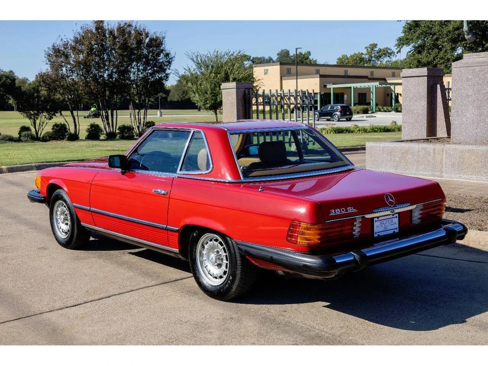 1982 Mercedes-Benz 190E - Image 21 of 31