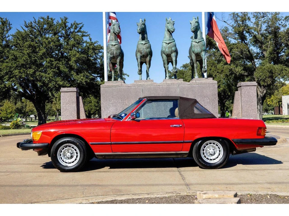 1982 Mercedes-Benz 190E - Image 12 of 31