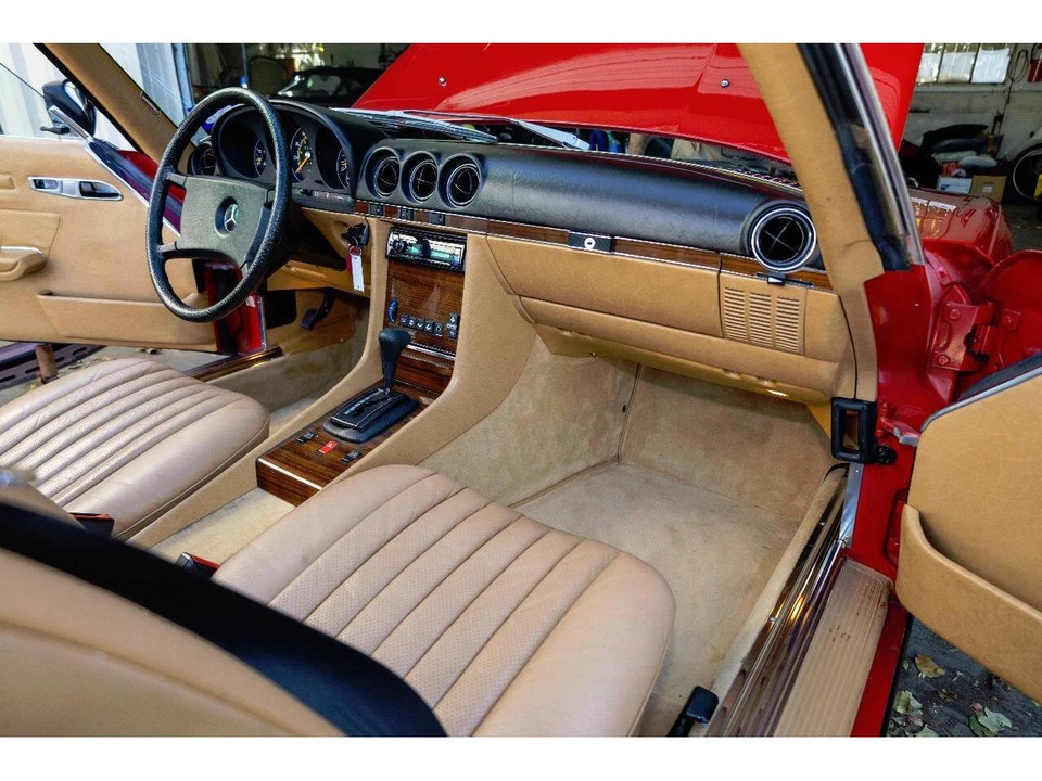 1982 Mercedes-Benz 190E - Image 30 of 31