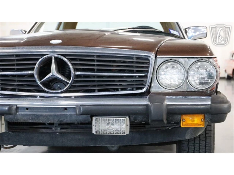 1982 Mercedes-Benz 190E - Image 9 of 31