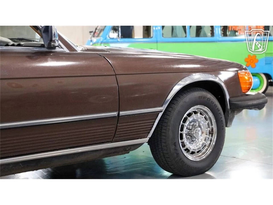 1982 Mercedes-Benz 190E - Image 30 of 31