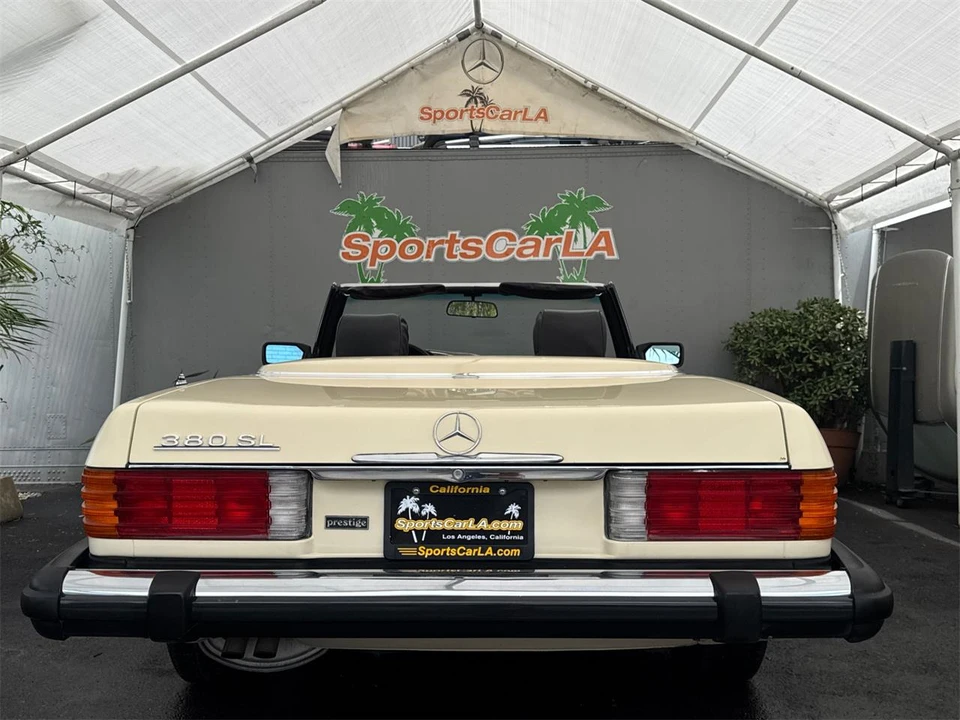 1982 Mercedes-Benz 190E - Image 13 of 31