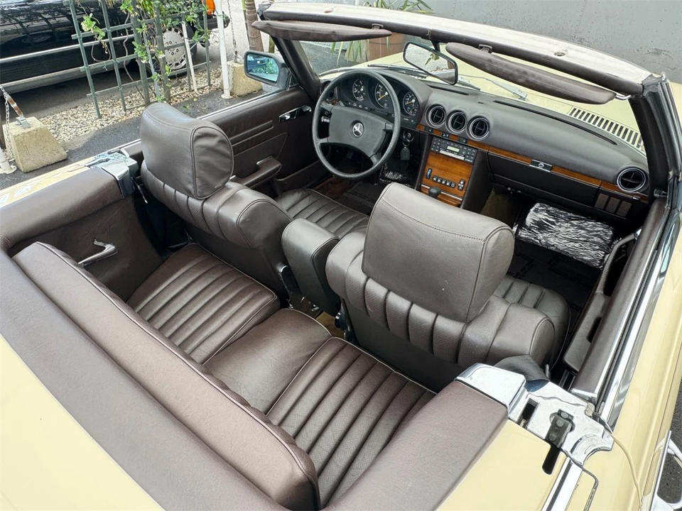 1982 Mercedes-Benz 190E - Image 27 of 31