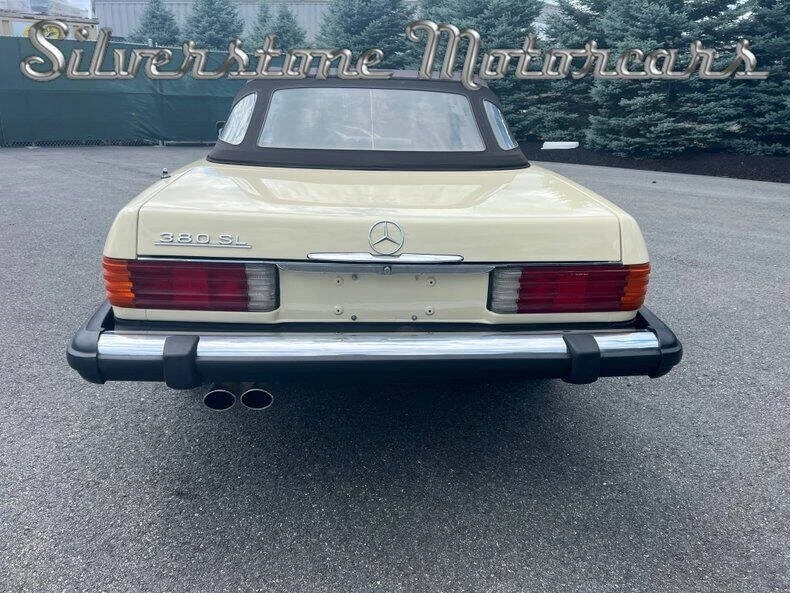 1982 Mercedes-Benz R107 SL-Class - Image 5 of 19