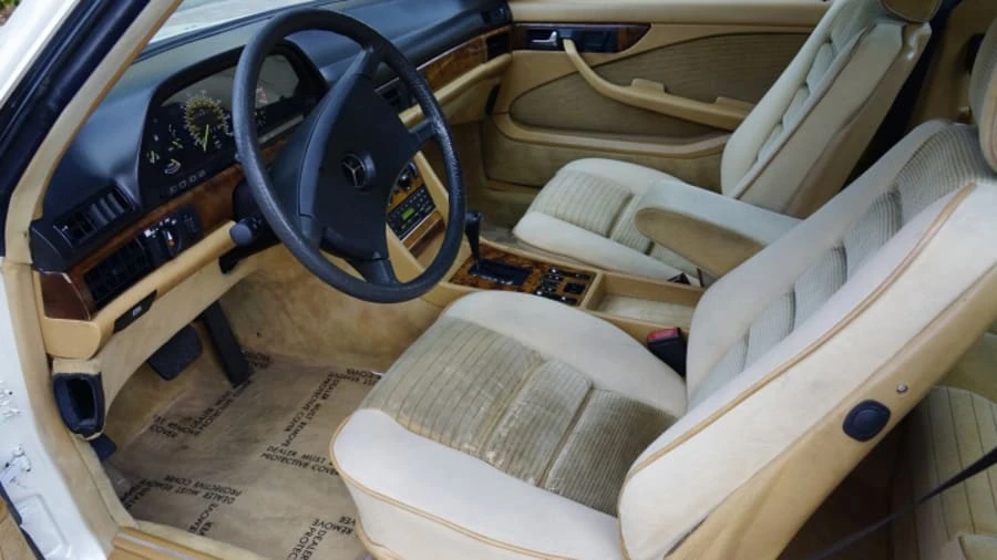 1982 Mercedes-Benz C126 S-Class Coupe - Image 4 of 8