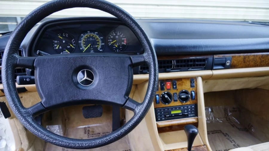 1982 Mercedes-Benz C126 S-Class Coupe - Image 7 of 8