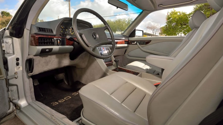 1982 Mercedes-Benz C126 S-Class Coupe - Image 16 of 22